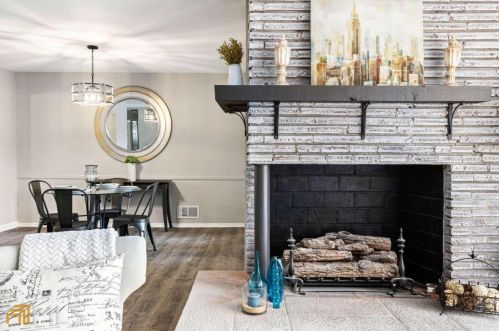 1903 Mcjenkin Dr, Atlanta GA  30345-3005 exterior