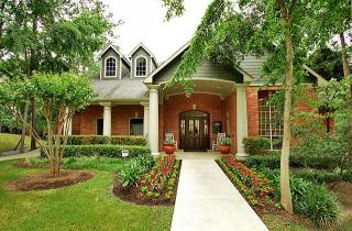 2330 Montgomery Park Blvd, Conroe TX  77304-3595 exterior