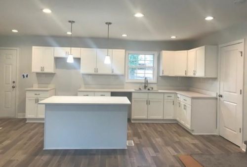 5385 Denny Dr, Atlanta GA  30349-5205 exterior