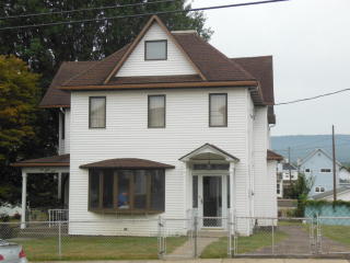 183 Broad St, West Nanticoke PA  18634-2308 exterior