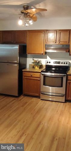 11425 Encore Dr, Silver Spring MD  20901-5043 exterior