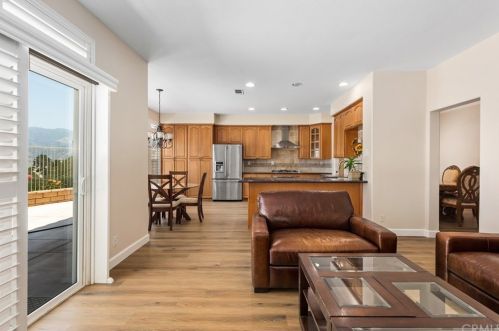 615 Morningstar Dr, Anaheim CA  92808-1637 exterior