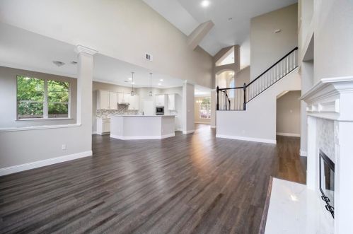 5600 Meadows Way, Fort Worth TX  76180-6315 exterior