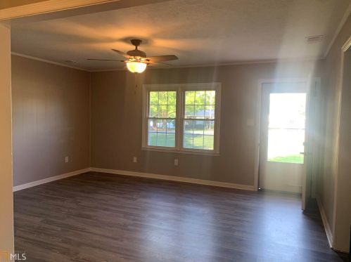 704 Sherri St, Thomaston, GA 30286-6718