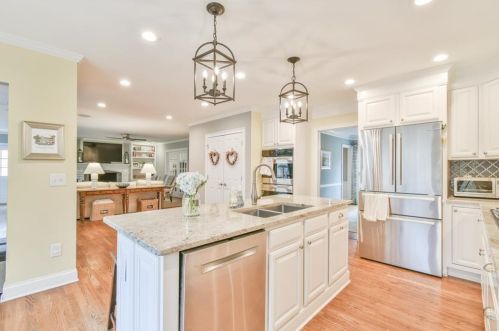 654 Gunby Rd, Marietta, GA 30067-5132