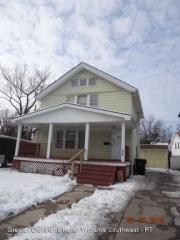 1032 145th St, Cleveland OH  44110-3302 exterior