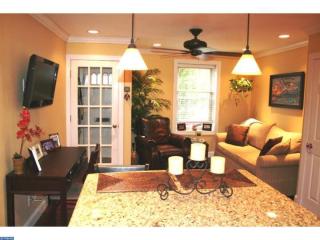 815 10th St, Philadelphia PA  19123-1966 exterior