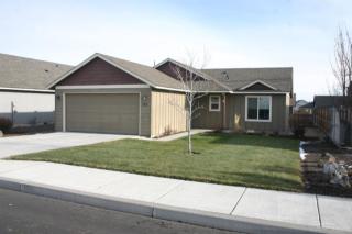 968 26th Ln, Eagle Crest, OR 97756-1336