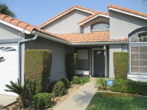 9228 Whiting Way, Riverside, CA 92508-6254