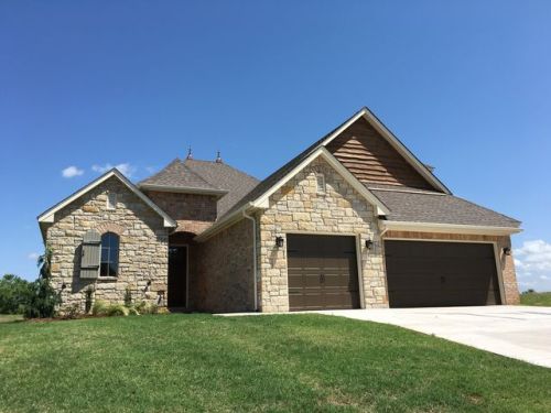 3303 Pondridge Rd, Chickasha, OK 73018-7700