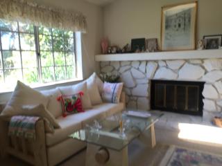 1135 Olive Ave, Fallbrook, CA 92028-1568