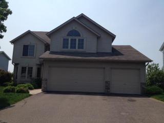 2752 Pampas Ct, Prior Lake, MN 55379-4480