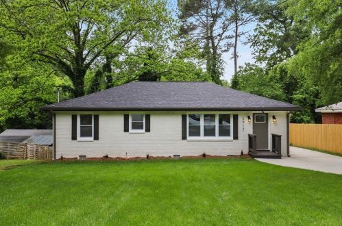 2917 Meadowview Dr, Atlanta, GA 30316-4327