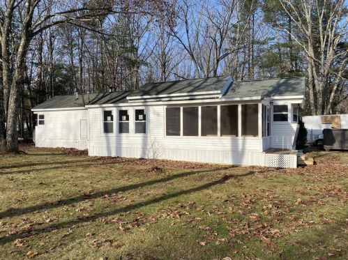 19 Rest Haven Cir, Lyman, ME 04002-3746