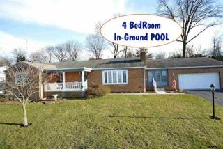 35 Northview Dr, Hanover PA  17331-4520 exterior