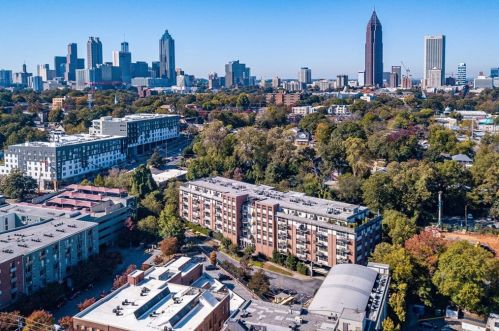 640 Glen Iris Dr, Atlanta GA  30308-2706 exterior