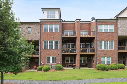 3632 Brookleigh Ln, Atlanta GA  30319-2206 exterior