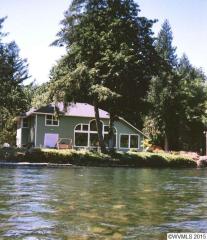 40549 Shoreline Dr, Lyons, OR 97358-9416