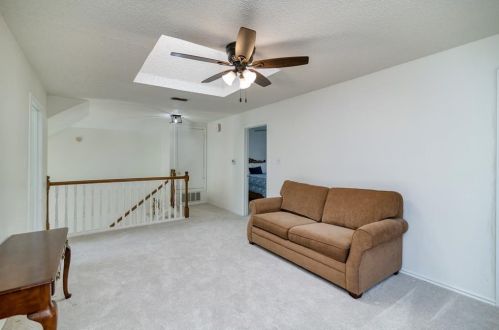 2111 Daniel Way, Carrollton TX 75006-1666 exterior