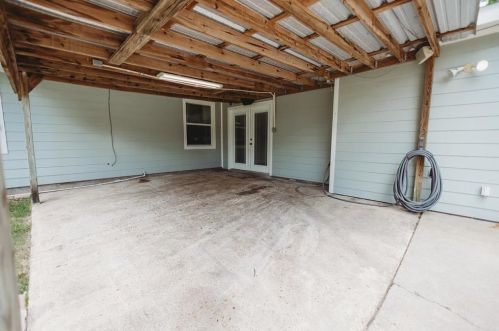 800 Morgan St, Angleton TX 77515-4722 exterior