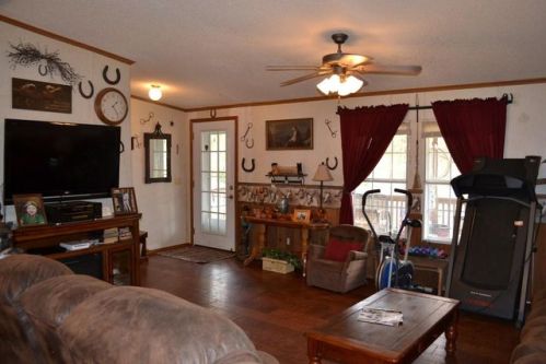4204 Private Road 2385, Pomona, MO 65789-9603