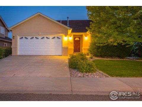 2524 Steamboat Springs St, Loveland, CO 80538-1490