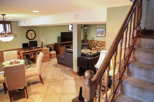 1944 Greenbrier St, Saint Paul MN  55117-2214 exterior