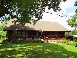1650 Lake Rd, Ravenscroft, TN 38583-8081