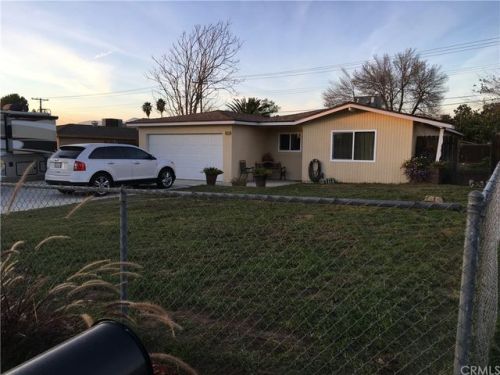 661 Flynn St, Riverside, CA 92507-1141