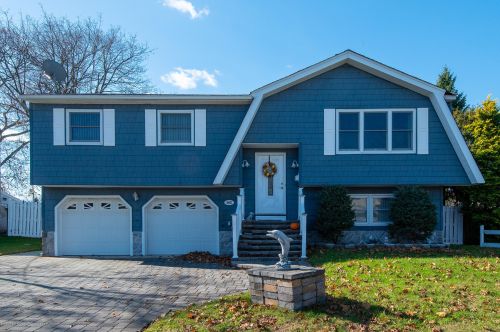 805 Hastings Ln, Point Pleasant Beach, NJ 08742-3856