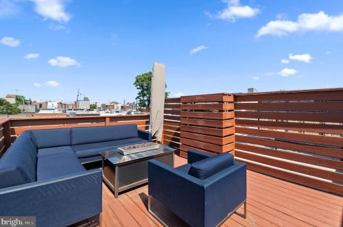 816 23 St, Philadelphia PA 19132-3601 exterior