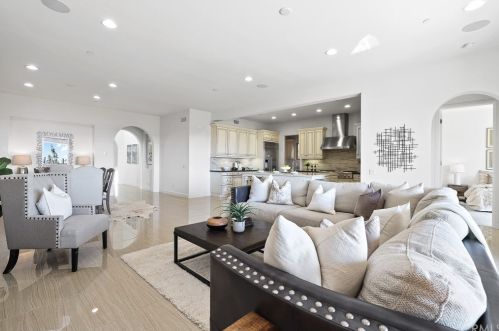 130 Long Fence, Irvine CA  92602-1807 exterior