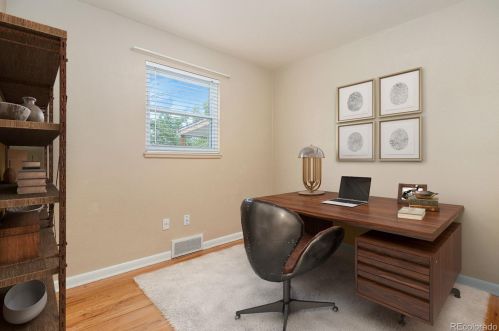 821 Nile St, Aurora CO 80401-2934 exterior