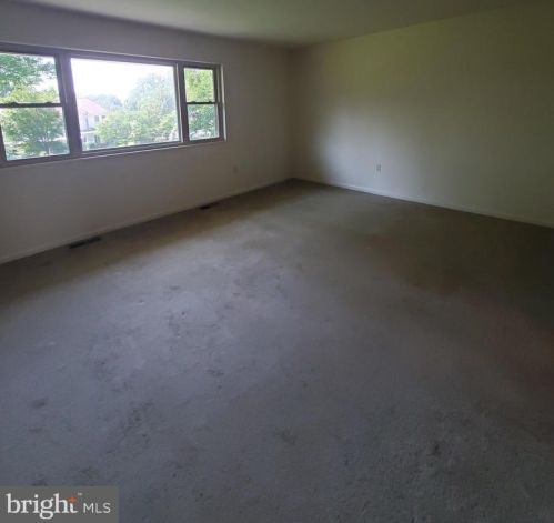 3623 Leisure World Blvd, Silver Spring MD 20906-1716 exterior