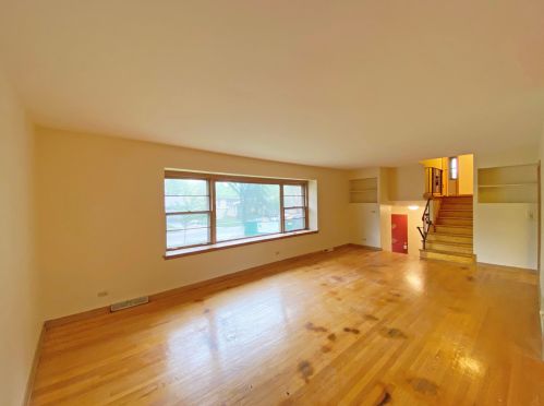1417 Miner St, Arlington Hts, IL 60005-1111