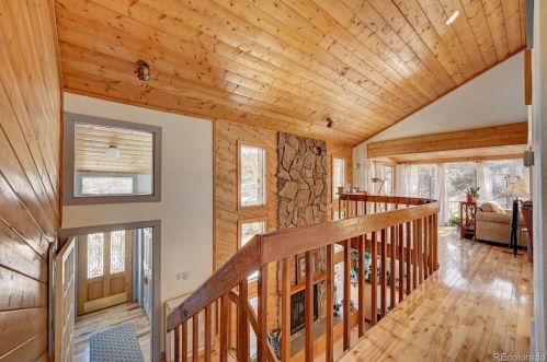 5615 Hatch Dr, Lakewood CO 80439 exterior