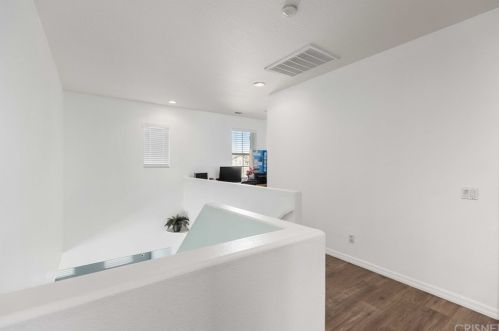 44022 Marbella St, Lancaster CA 93536 exterior