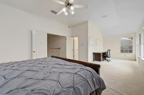 7811 Cheno Cortina Trl, Austin TX  78749-2717 exterior