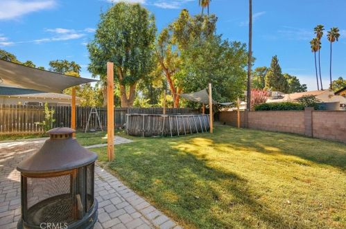 4560 Circle Lazy J Rd, Riverside CA  92501-2043 exterior