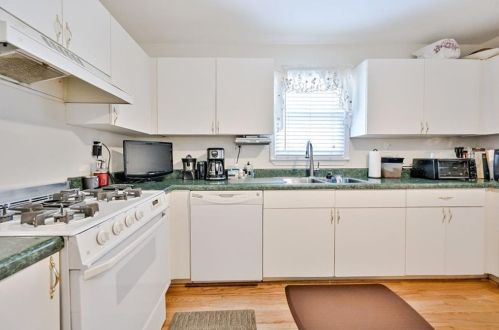 59 Howell St, Atlanta GA  30312-1623 exterior