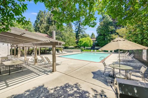 714 San Conrado Ter, Sunnyvale CA  94085-2543 exterior