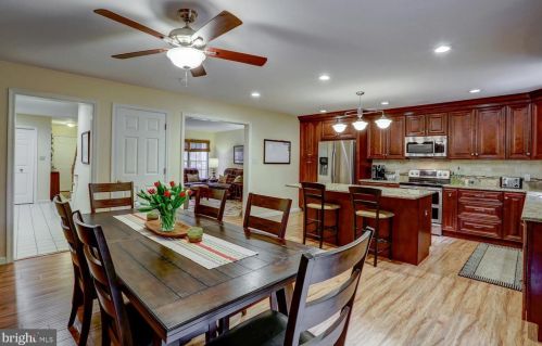 1843 Spring Ridge Ln, Lancaster PA  17603-6794 exterior