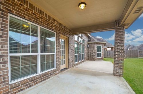 23902 Via Renata, Richmond TX 77406-7803 exterior