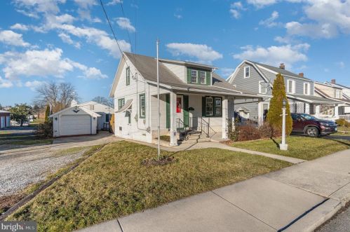 560 Franklin St, Hanover, PA 17331-3914