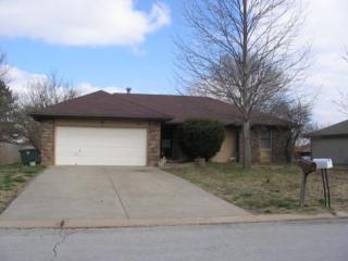 3108 Village Ln, Springfield MO  65807-3857 exterior