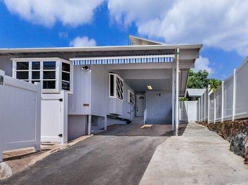 3504A-1 Wela St, Honolulu HI  exterior