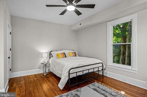 115 Washington Ave, Tavistock NJ  08033-3320 exterior