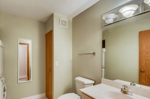1425 28th St, Minneapolis MN  55408-1967 exterior