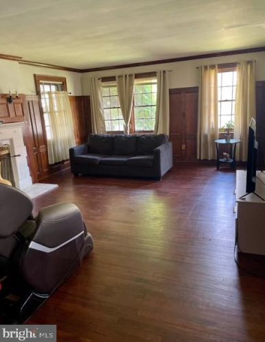 1401 State St, Trenton NJ 08609-1713 exterior