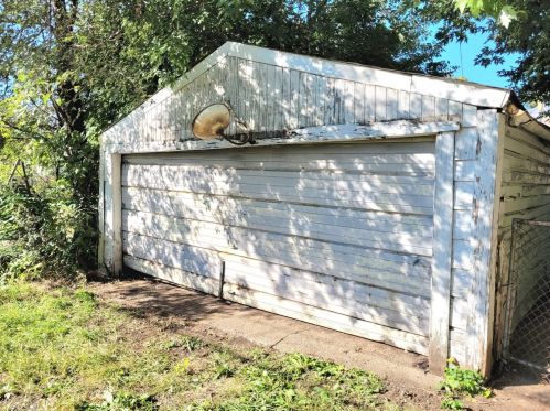 1731 Ellsworth St, Gary IN  46404-2238 exterior